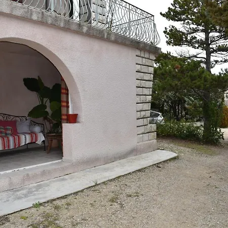 Holiday home Gite Anais La Verdiere