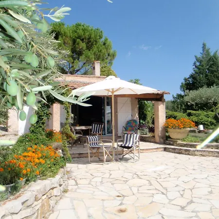 Holiday home Gite Anais La Verdiere
